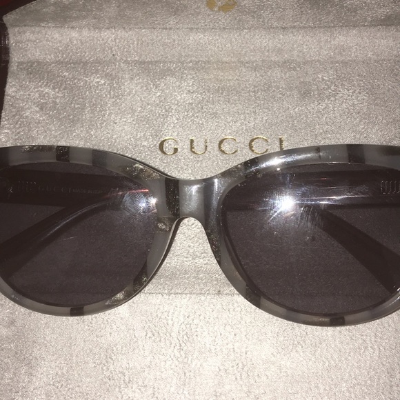 Gucci glasses brand new condition - Picture 2 of 3